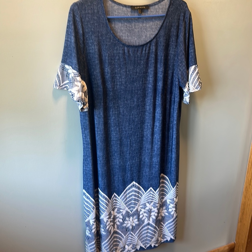 Ellen Weaver 2x large short sleeve blue and white dress